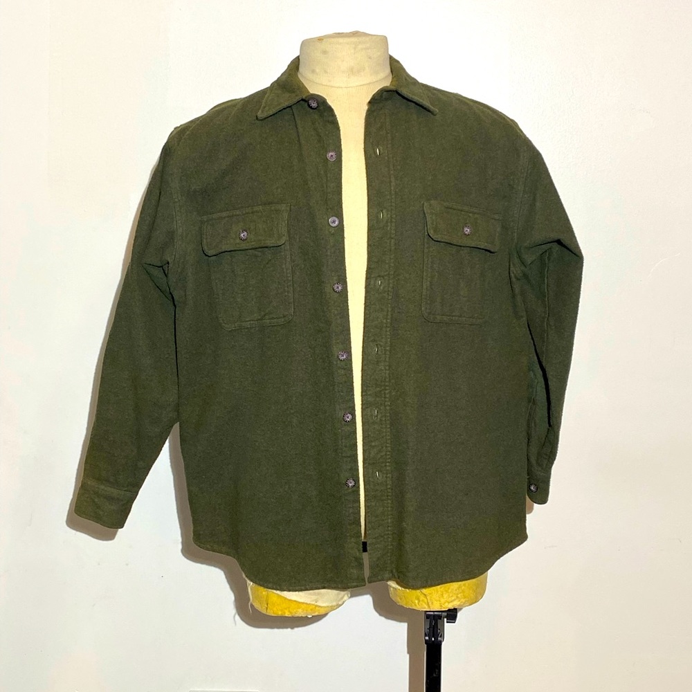 Green thick button up shirt jacket size large